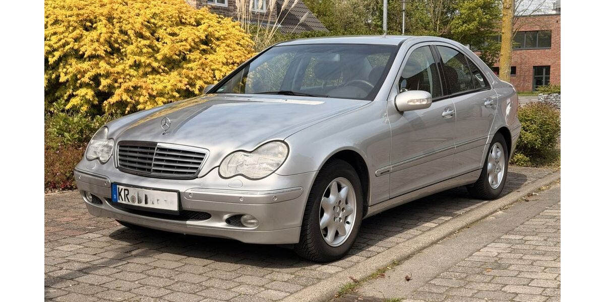 Mercedes-Benz C 180 64.500 km 7.999 &euro; Wachtendonk 47669