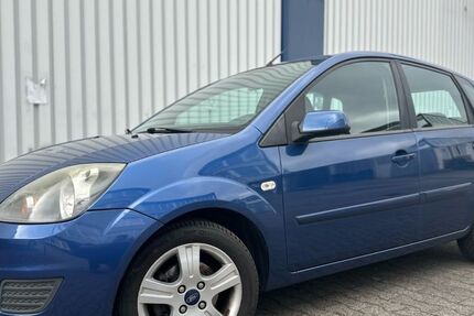 Ford Fiesta 112.115 km 2.690 &euro; Mülheim an der Ruhr 45472