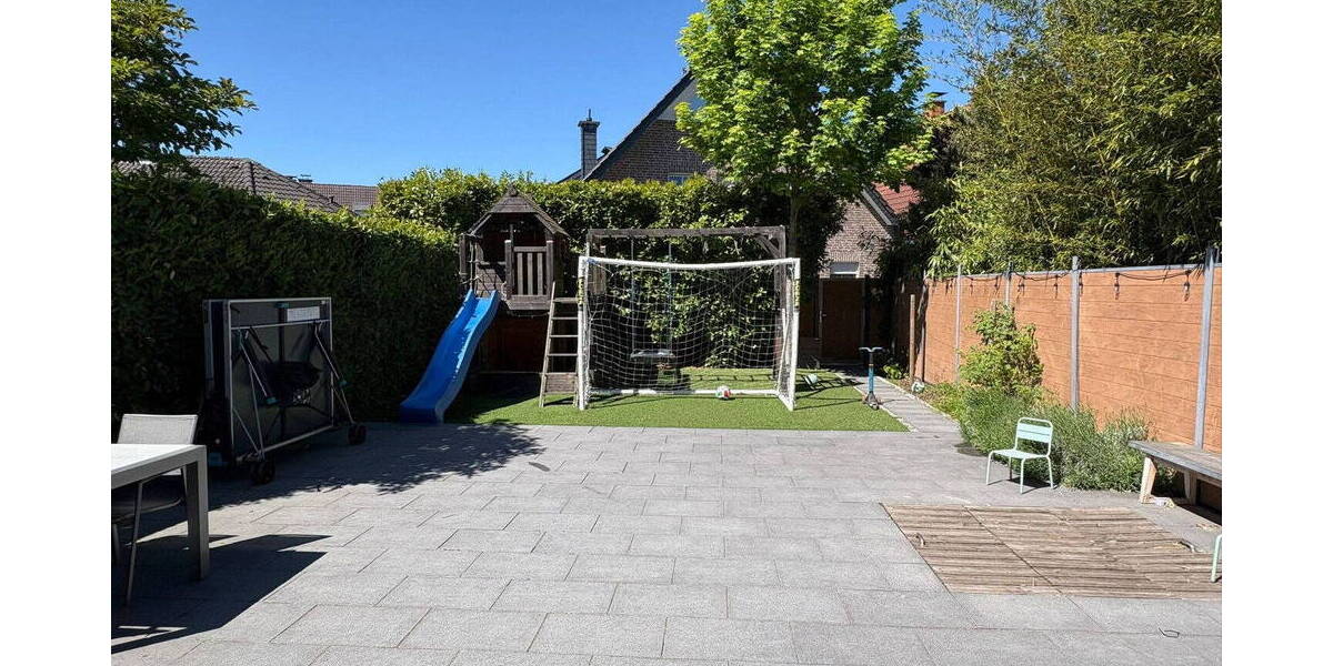 Doppelhaushälfte Krefeld Traar - 5 Zimmer, 136 m&sup2;, 765.000&euro; | Angebot:26595260