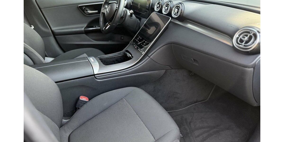 Mercedes-Benz C 200 d Keyless / NAVI / Tempomat / Digit. Tacho 31.000 km 33.990 &euro; Mönchengladbach 41066