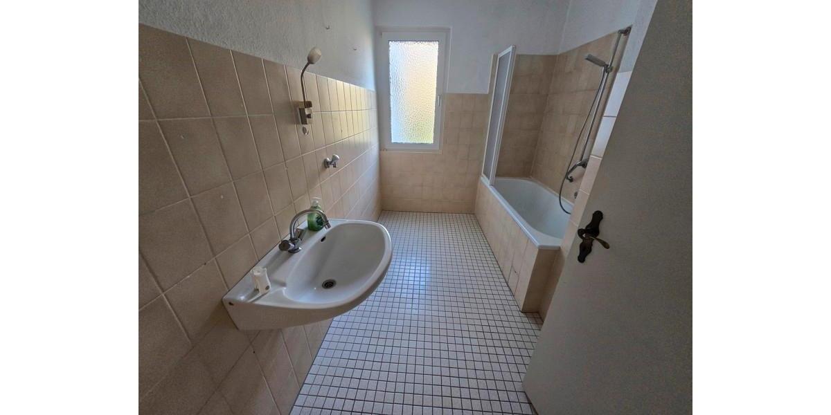 Etagenwohnung Düsseldorf Stadtbezirk 9 - 2 Zimmer, 68 m&sup2;, 885&euro; | Angebot:24249120