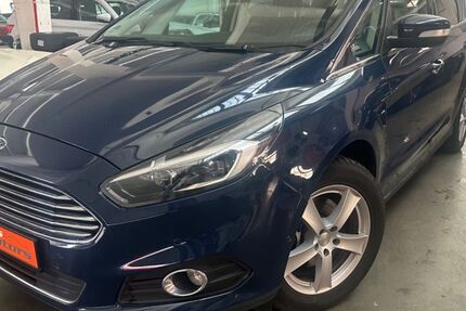Ford S-Max 169.900 km 14.980 &euro; Düsseldorf 40549