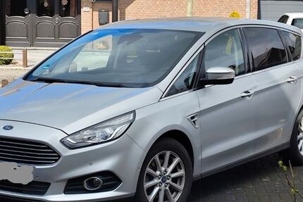 Ford S-Max 153.000 km 11.200 &euro; Wachtendonk 47669