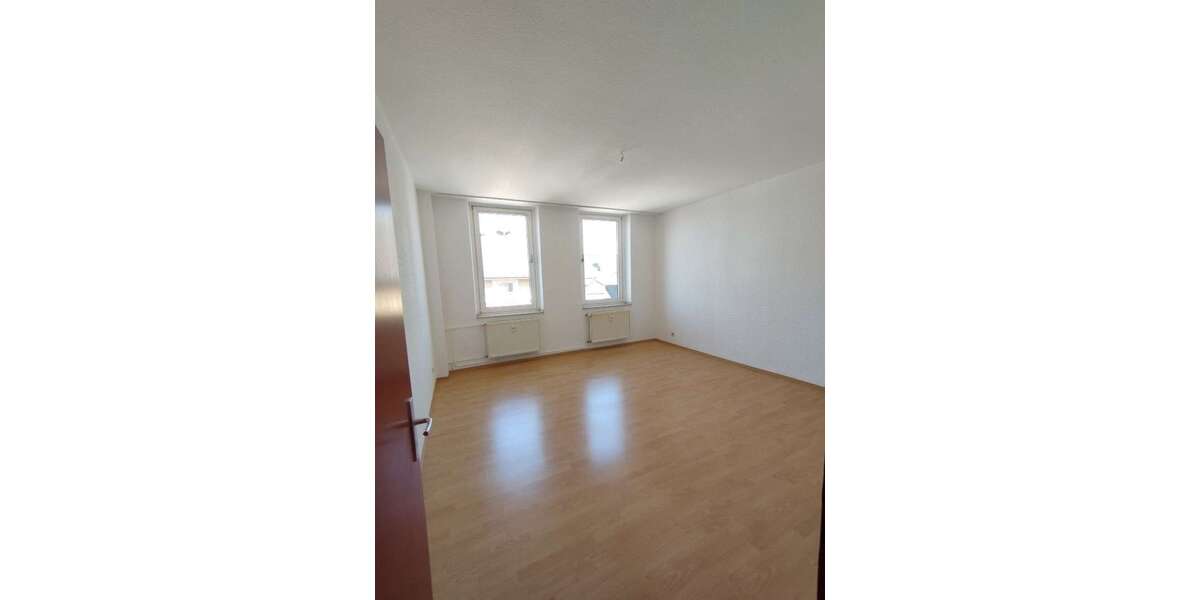 Etagenwohnung Duisburg Wanheimerort - 3 Zimmer, 91 m&sup2;, 660&euro; | Angebot:25229771