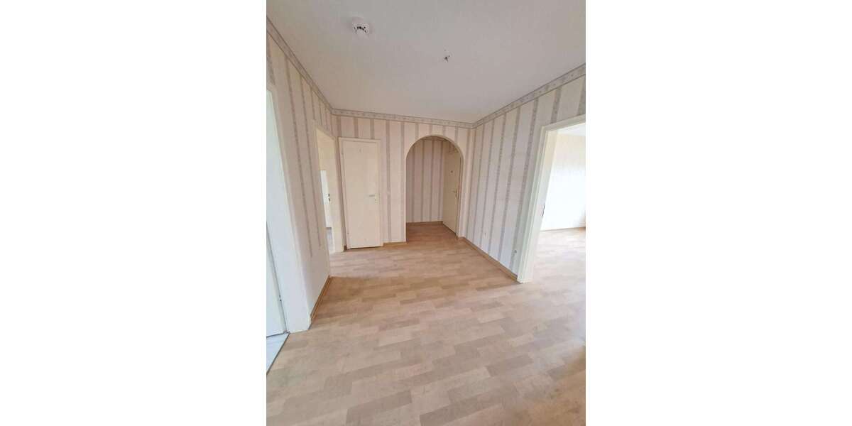 Etagenwohnung Duisburg Aldenrade - 3 Zimmer, 80 m&sup2;, 600&euro; | Angebot:25904221