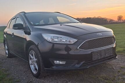 Ford Focus 95.123 km 4.800 &euro; Mettmann 40822