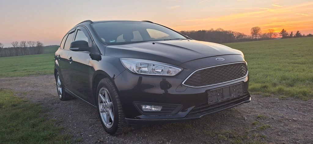 Ford Focus 95.123 km 4.800 &euro; Mettmann 40822