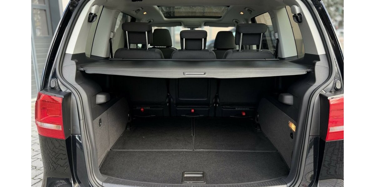 VW Touran Cross / 2,0 TDI / 170 PS / PANO / 7 Sitze 185.000 km 11.890 &euro; Mönchengladbach 41066