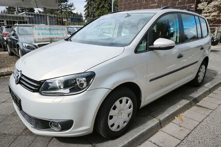 VW Touran 142.000 km 7.500 &euro; Mönchengladbach - Odenkirchen 41199