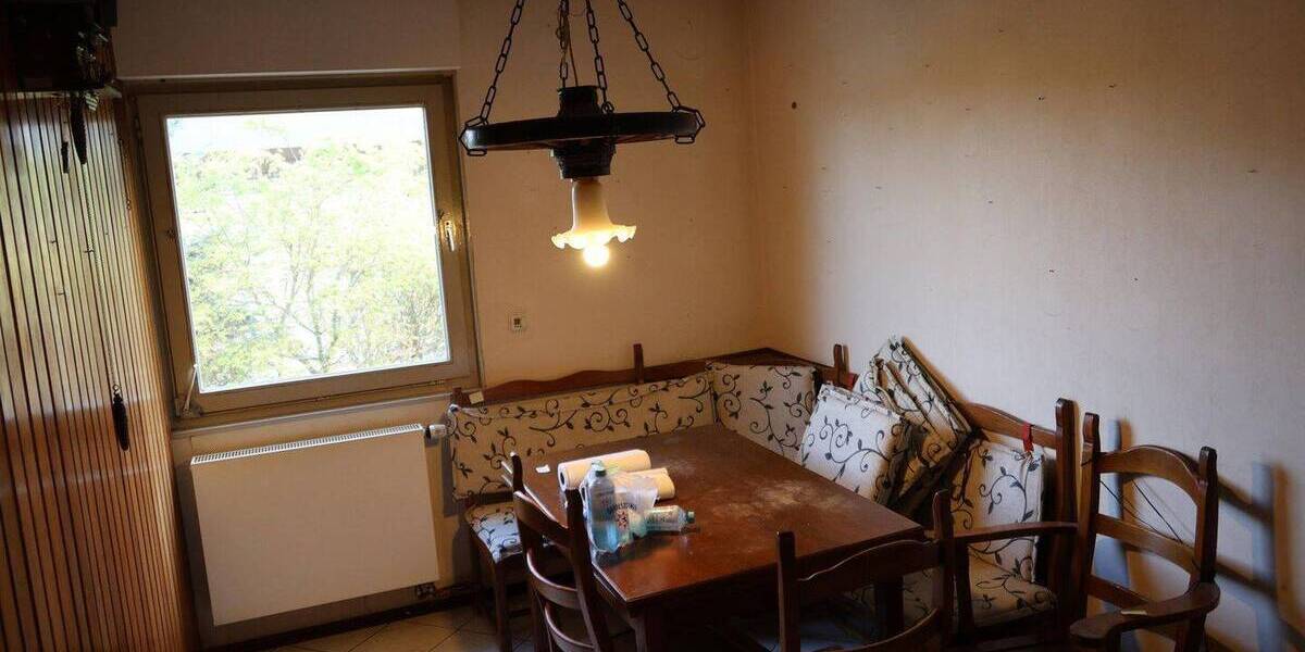 Bungalow Dormagen Hackenbroich - 1 Zimmer, 165 m&sup2;, 720.000&euro; | Angebot:26471006