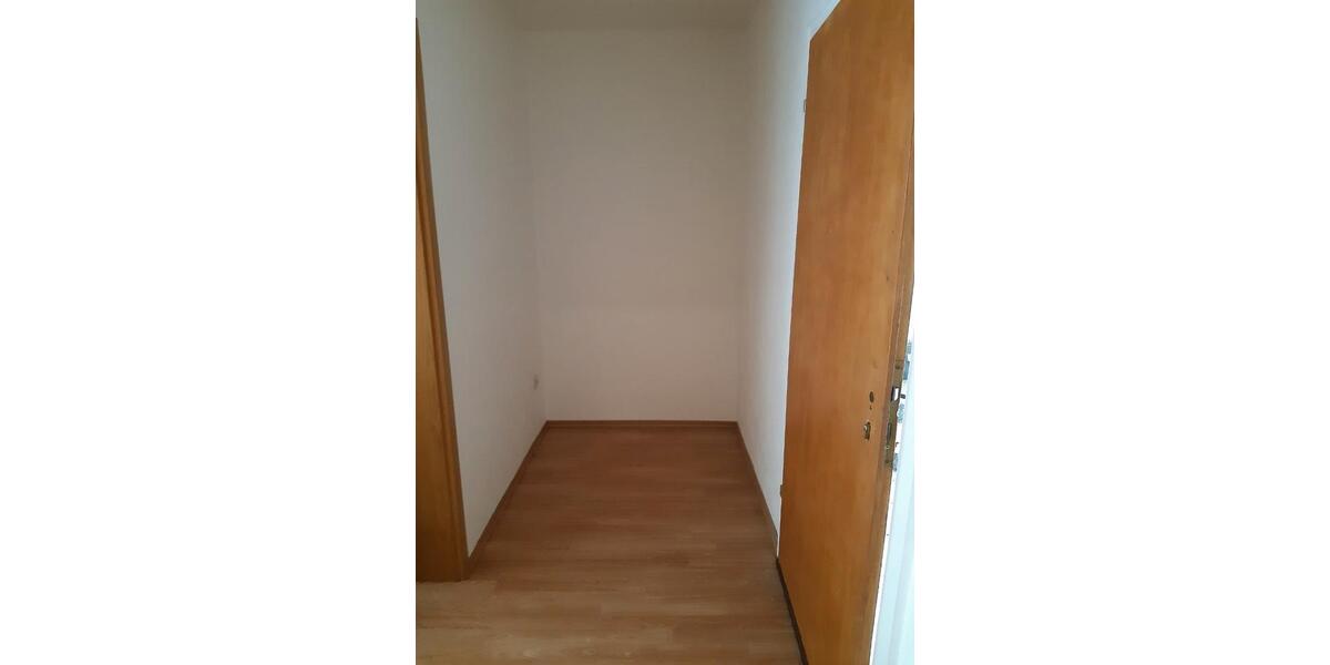 Etagenwohnung Oberhausen Biefang - 2 Zimmer, 58 m&sup2;, 450&euro; | Angebot:26023935