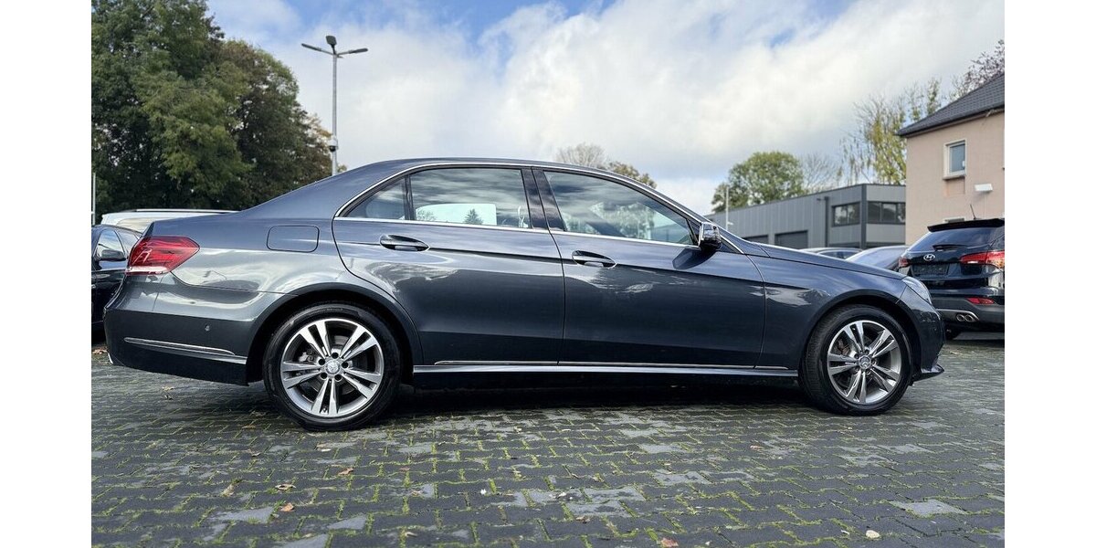 Mercedes-Benz E 350 d/ PANO / Kamera / Leder / Navi / EURO 6 100.000 km 22.290 &euro; Mönchengladbach 41066
