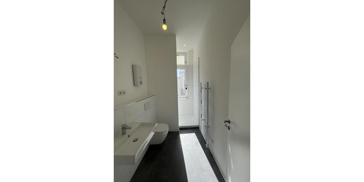 Etagenwohnung Krefeld Cracau - 2.5 Zimmer, 50 m&sup2;, 570&euro; | Angebot:26013997