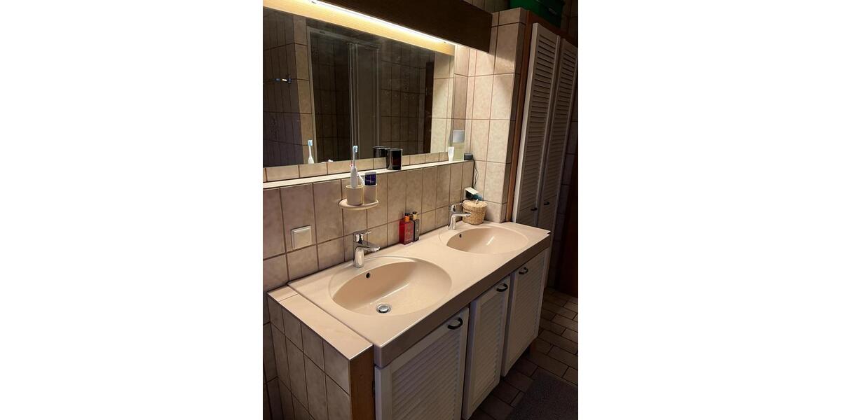 Etagenwohnung Kaarst - 3 Zimmer, 82 m&sup2;, 1.320&euro; | Angebot:25023231