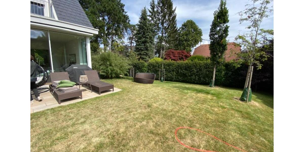 Doppelhaushälfte Düsseldorf Stadtbezirk 5 - 6 Zimmer, 220 m&sup2;, 5.900&euro; | Angebot:25867014