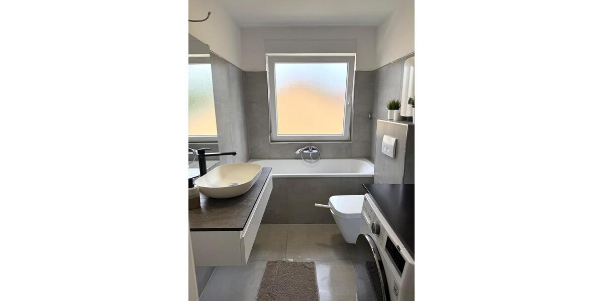 Etagenwohnung Duisburg Duisburg-Mitte - 3.5 Zimmer, 99 m&sup2;, 195.000&euro; | Angebot:25795803