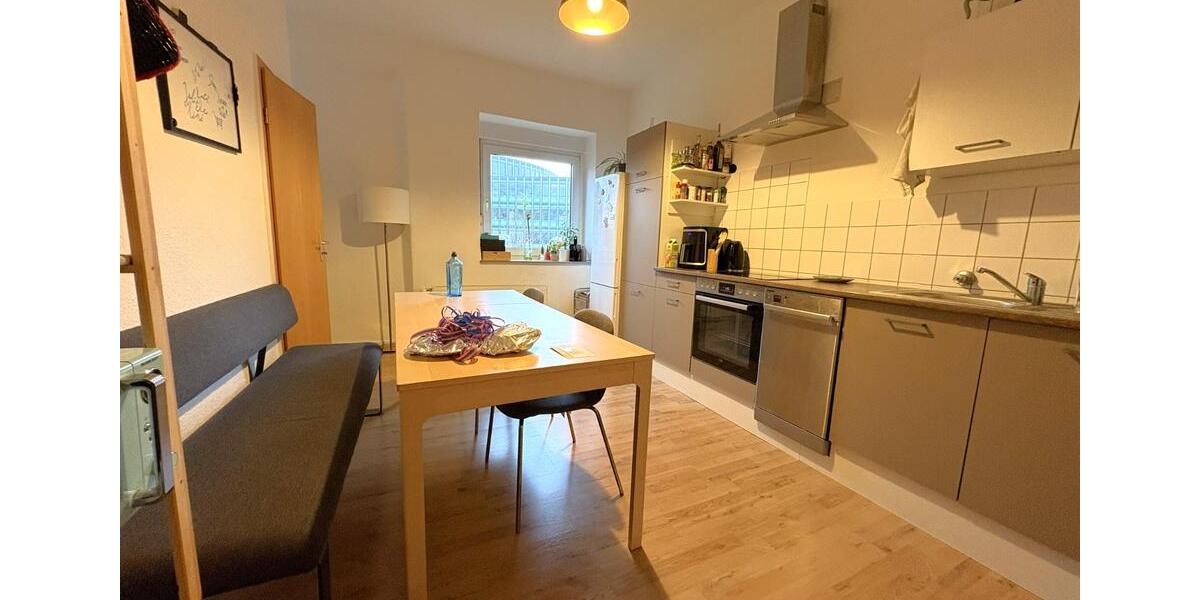Etagenwohnung Oberhausen - 2 Zimmer, 62 m&sup2;, 680&euro; | Angebot:24980713