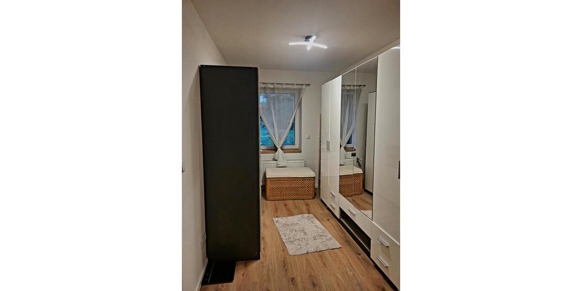 Doppelhaushälfte Mönchengladbach Süd - 6 Zimmer, 170 m&sup2;, 330.000&euro; | Angebot:27096809