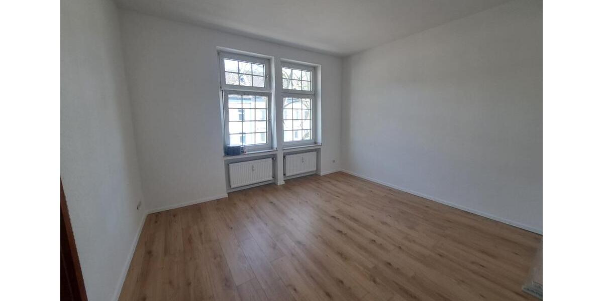 Etagenwohnung Krefeld Benrad - 3 Zimmer, 96 m&sup2;, 950&euro; | Angebot:25541228