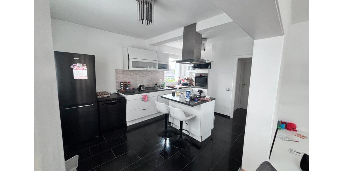 Etagenwohnung Ratingen Tiefenbroich - 3 Zimmer, 105 m&sup2;, 1.100&euro; | Angebot:26532618