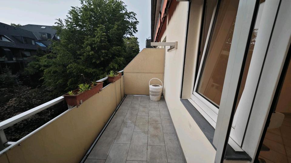 Etagenwohnung Mönchengladbach - 2 Zimmer, 75 m&sup2;, 700&euro; | Angebot:26677964