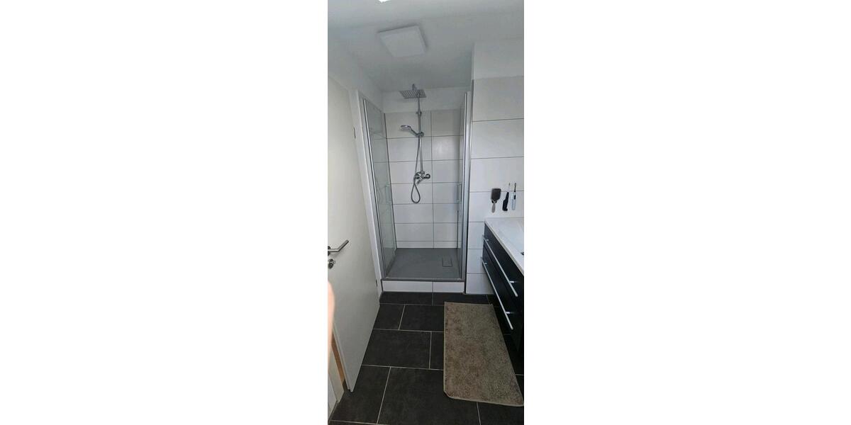 Dachgeschoßwohnung Korschenbroich - 2 Zimmer, 49 m&sup2;, 1.360&euro; | Angebot:26679636