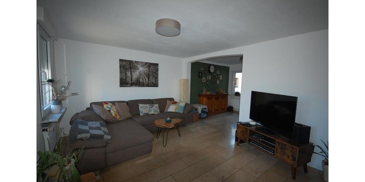 Doppelhaushälfte Mönchengladbach West - 5 Zimmer, 102 m&sup2;, 320.000&euro; | Angebot:26041510