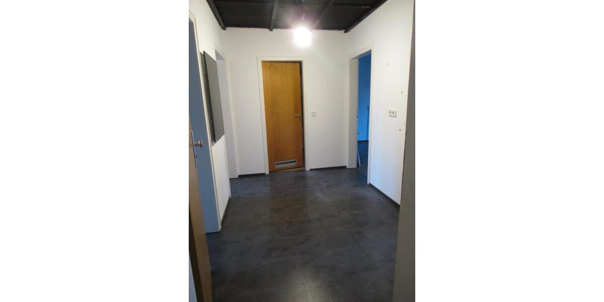 Dachgeschoßwohnung Mönchengladbach Ost - 3 Zimmer, 57 m&sup2;, 520&euro; | Angebot:26024445