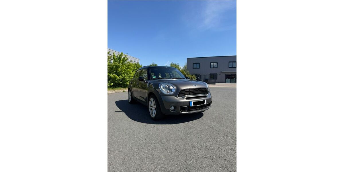 Mini Countryman S (Cooper) 133.000 km 8.999 &euro; Duisburg 47228