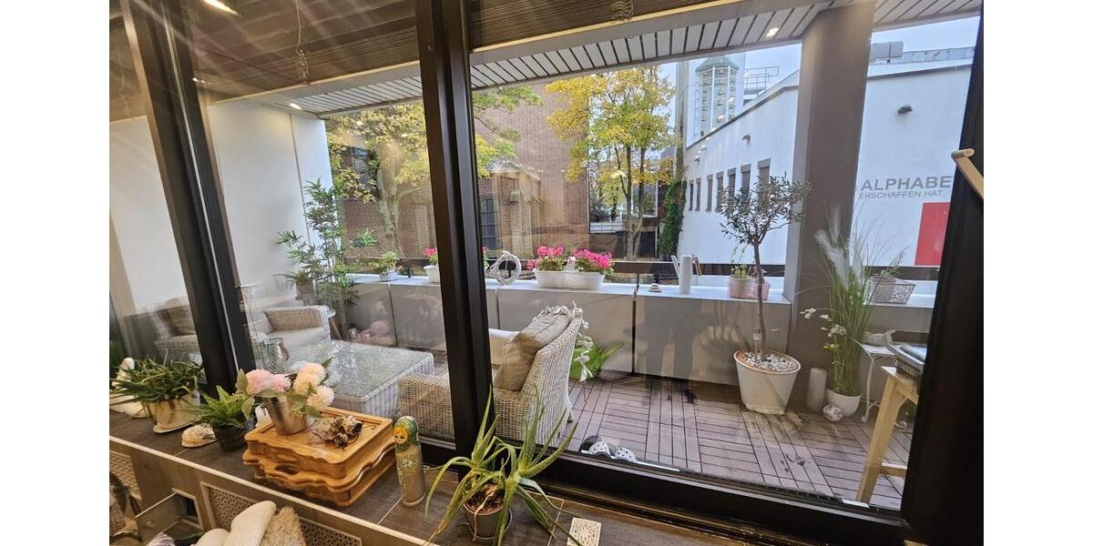 Etagenwohnung Mönchengladbach Süd - 2 Zimmer, 132 m&sup2;, 199.000&euro; | Angebot:25043820