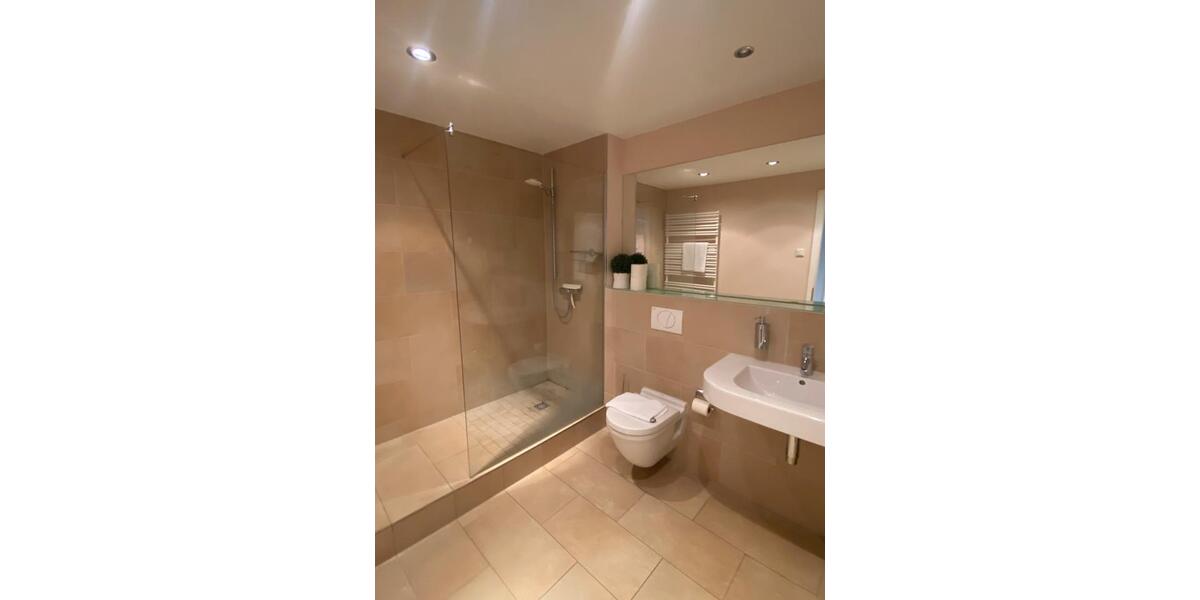 Erdgeschoßwohnung Düsseldorf Pempelfort - 1 Zimmer, 27 m&sup2;, 800&euro; | Angebot:25967637