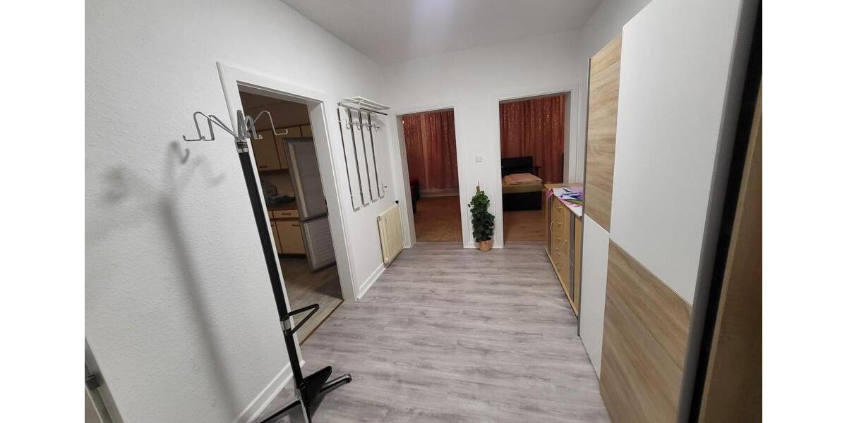 Etagenwohnung Krefeld - 3 Zimmer, 110 m&sup2;, 1.400&euro; | Angebot:26664047