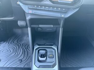 Dacia DUSTER HYBRID 140 1.6 Extreme +CarPlay+360 Cam+ 4.225 km 24.888 &euro; Meerbusch 40667