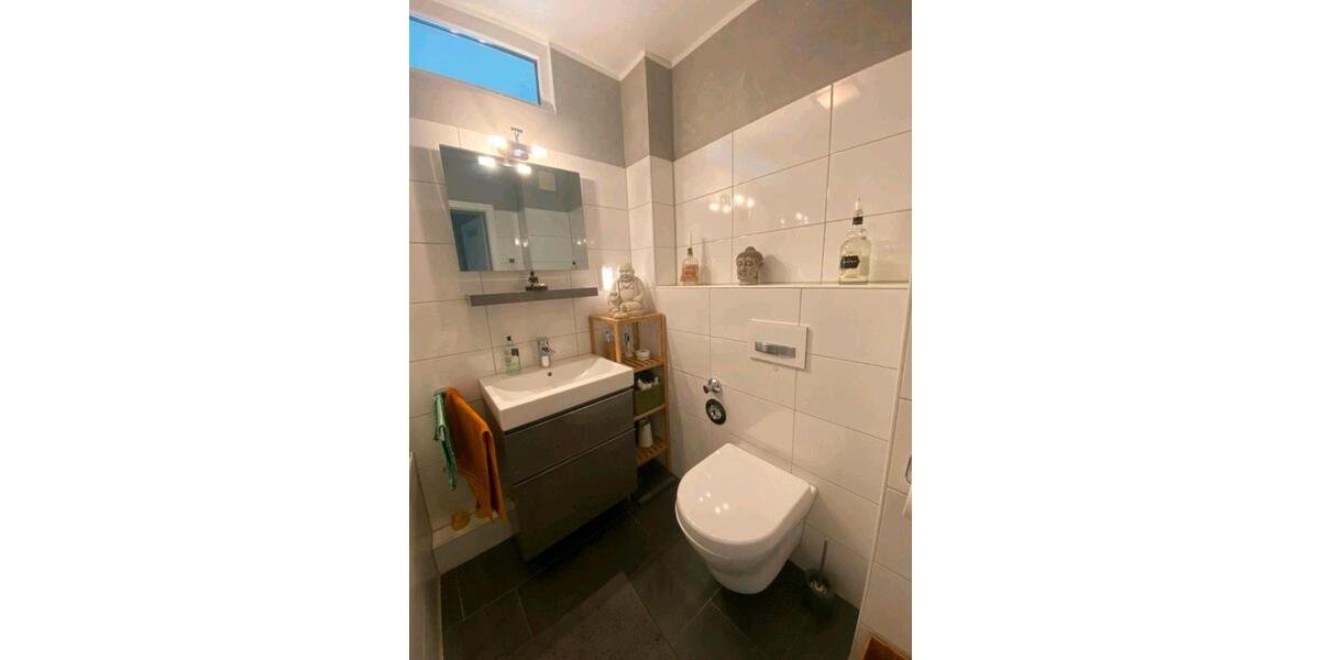 Etagenwohnung Duisburg Angerhausen - 3.5 Zimmer, 70 m&sup2;, 218.000&euro; | Angebot:25483506