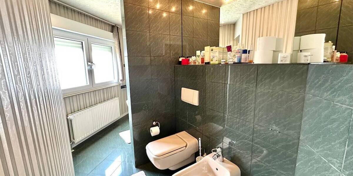 Doppelhaushälfte Grevenbroich Wevelinghoven - 3 Zimmer, 118 m&sup2;, 379.000&euro; | Angebot:26672405