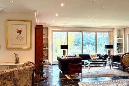 Haus Krefeld Bockum - 10 Zimmer, 586 m&sup2;, 2.299.000&euro; | Angebot:25171327