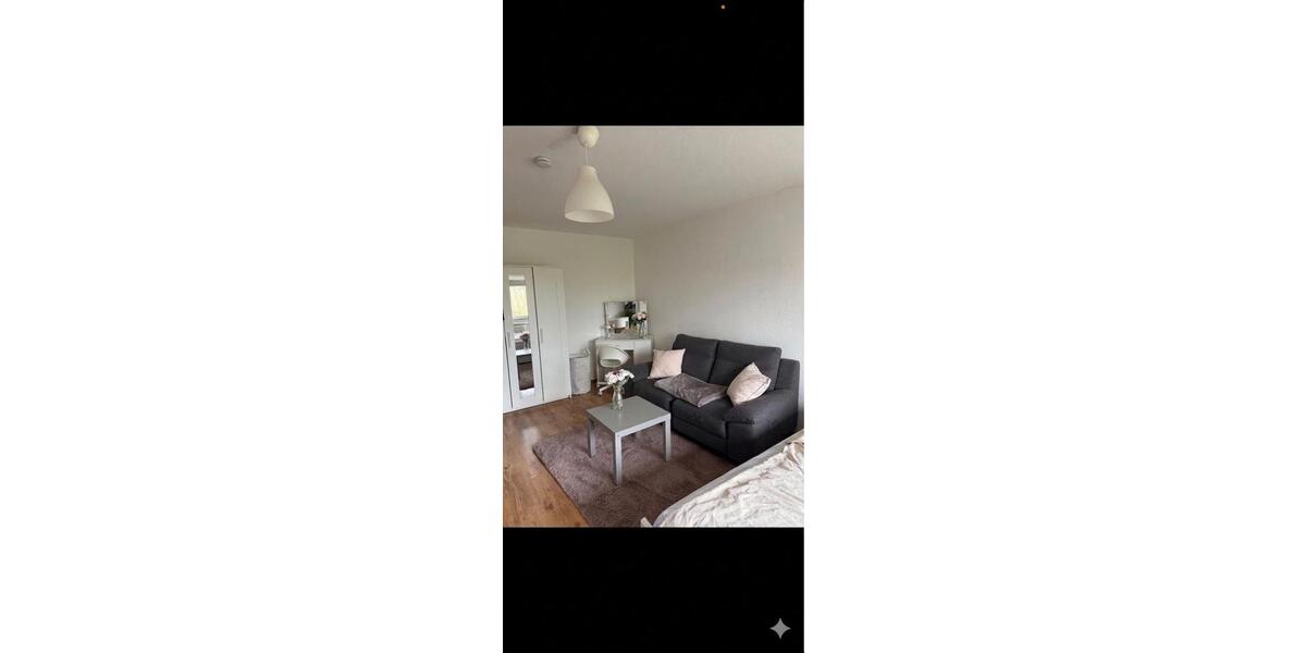 Etagenwohnung Velbert Pöthen - 4 Zimmer, 120 m&sup2;, 1.150&euro; | Angebot:26482667