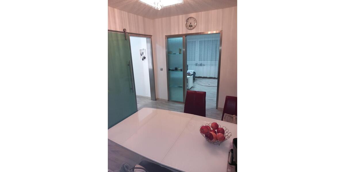 Erdgeschoßwohnung Mönchengladbach West - 4 Zimmer, 96 m&sup2;, 1.000&euro; | Angebot:26413547