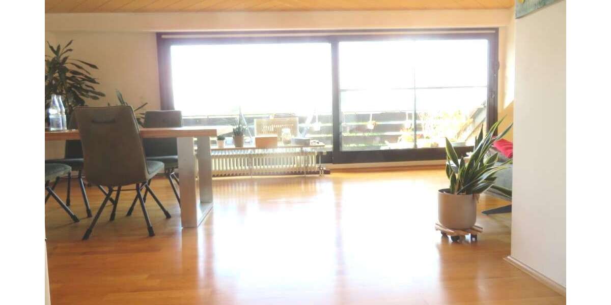 Etagenwohnung Mönchengladbach Nord - 4 Zimmer, 114 m&sup2;, 295.000&euro; | Angebot:25329285