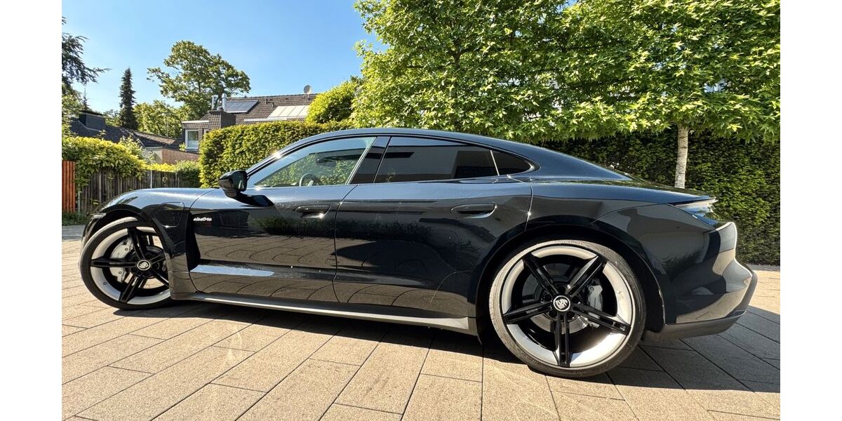 Porsche Taycan 41.411 km 67.200 &euro; Krefeld 47804