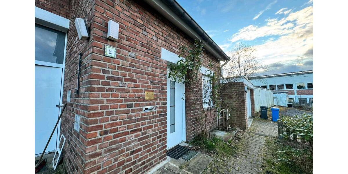 Mehrfamilienhaus, Wohnhaus Leichlingen (Rheinland) - 8 Zimmer, 180 m&sup2;, 649.000&euro; | Angebot:25354627