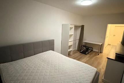Wohnung Düsseldorf Oberbilk - 2 Zimmer, 45 m&sup2;, 875&euro; | Angebot:24842486