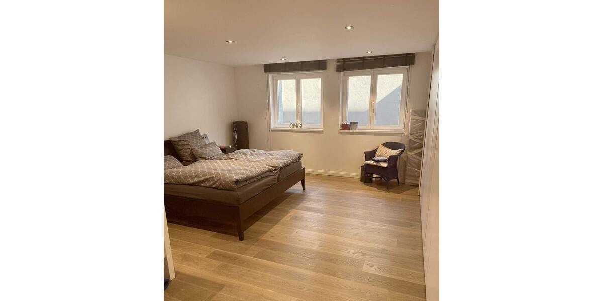 Doppelhaushälfte Meerbusch Büderich - 6 Zimmer, 242 m&sup2;, 8.500&euro; | Angebot:26686542