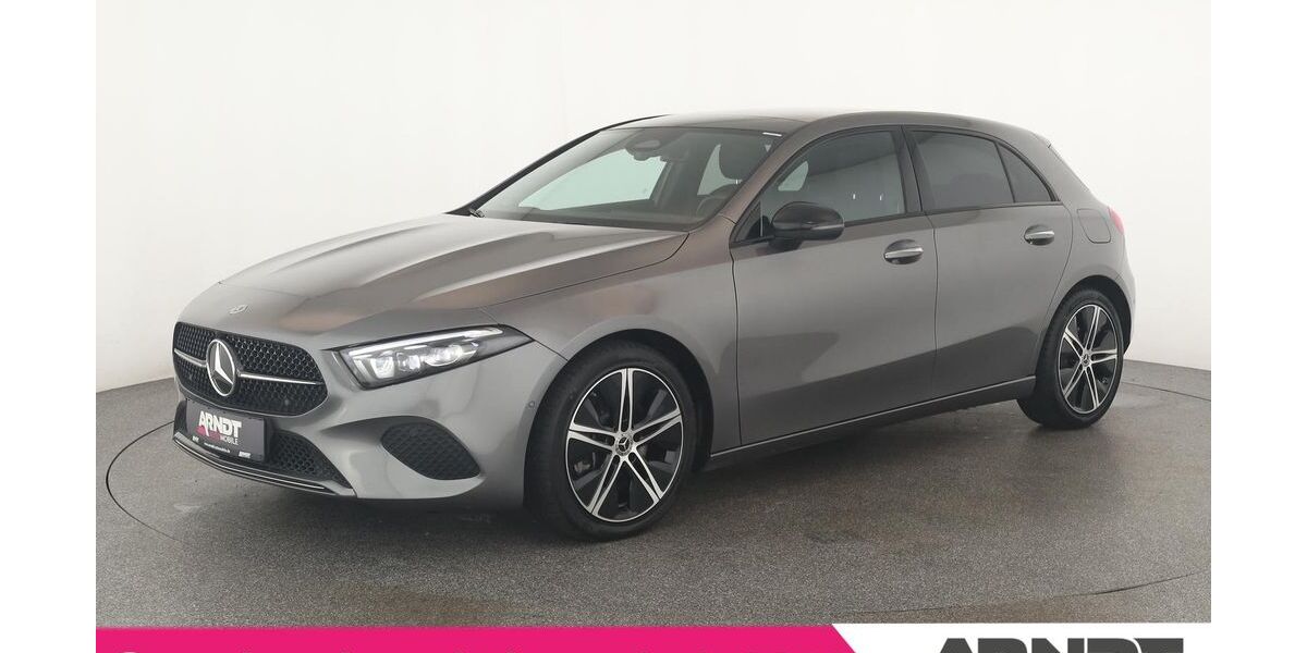 Mercedes-Benz A 250 23.900 km 31.984 &euro; Düsseldorf 40233