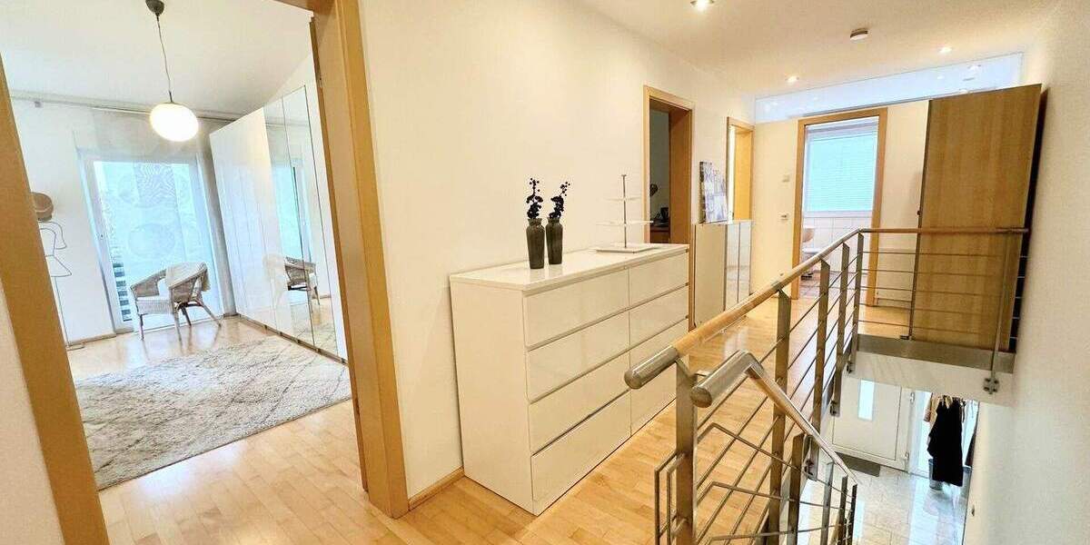 Mehrfamilienhaus, Wohnhaus Düsseldorf Garath - 1 Zimmer, 350 m&sup2;, 1.690.000&euro; | Angebot:25775354
