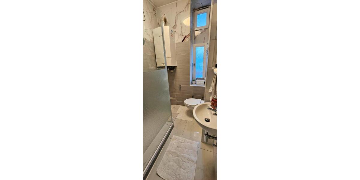 Etagenwohnung Mönchengladbach Süd - 3 Zimmer, 70 m&sup2;, 1.500&euro; | Angebot:25519507