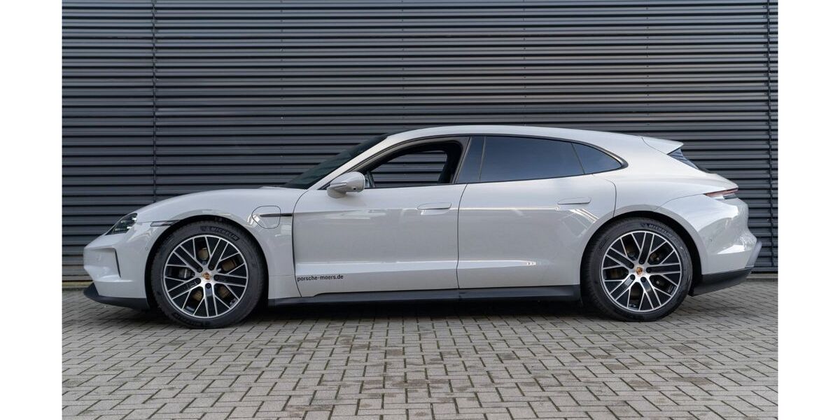 Porsche Taycan 19.900 km 94.900 &euro; Moers 47441