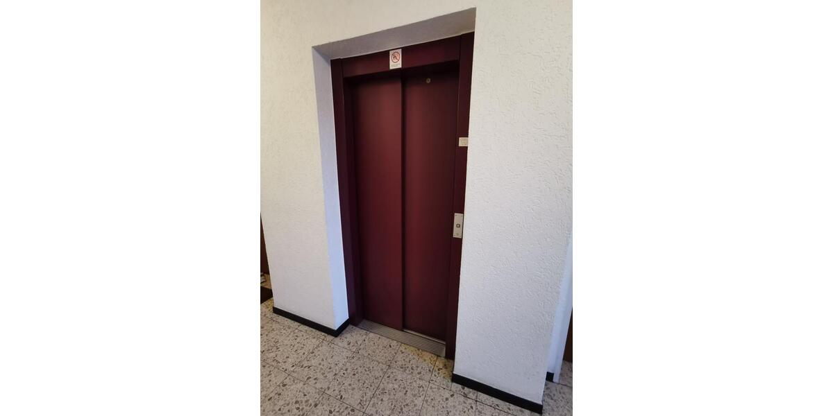 Etagenwohnung Neuss - 3 Zimmer, 93 m&sup2;, 325.000&euro; | Angebot:24751834