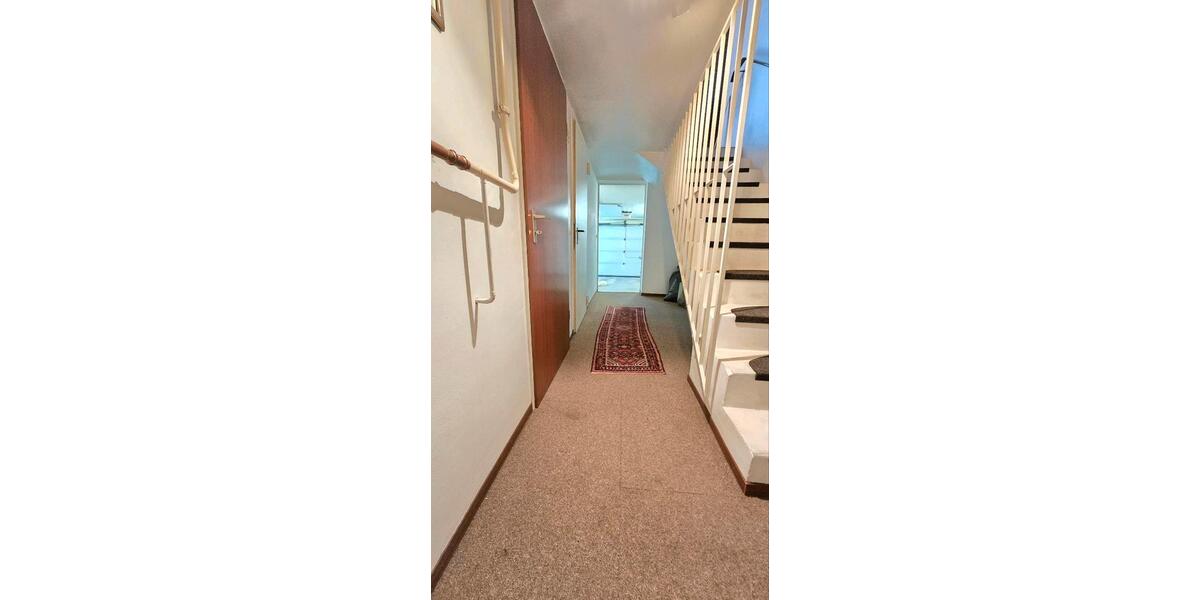 Reihenhaus Krefeld Benrad - 4 Zimmer, 125 m&sup2;, 1.500&euro; | Angebot:26623925