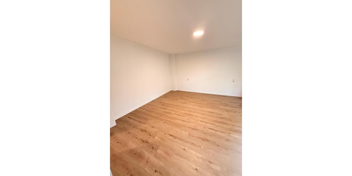 Etagenwohnung Düsseldorf Stadtbezirk 5 - 3 Zimmer, 83 m&sup2;, 1.290&euro; | Angebot:26669613